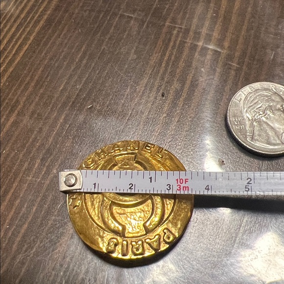 AUTHENTIC Vintage Hammered Button CHANEL CC Logo Circle #2853 Gold color Clip-On - Picture 13 of 13
